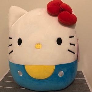 12” Hello Kitty Squishmallow (blue)